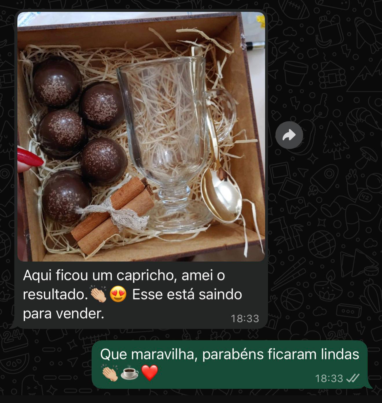 Print de mensagem de aluna mostrando cápsulas prontas para vender